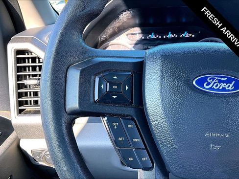 Used 2022 Ford F250 XL w/ Power Equipment Group AWD/4WD image 13