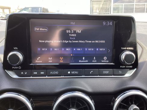 Used 2025 Nissan Sentra S FWD image 5