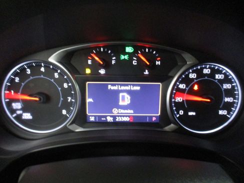 Used 2022 GMC Terrain SLT AWD/4WD image 17