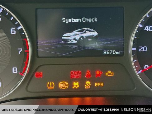 Used 2024 Kia Forte GT-Line w/ GT-Line Premium Package FWD image 12