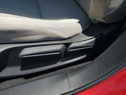 Certified 2025 Honda Accord LX image 22