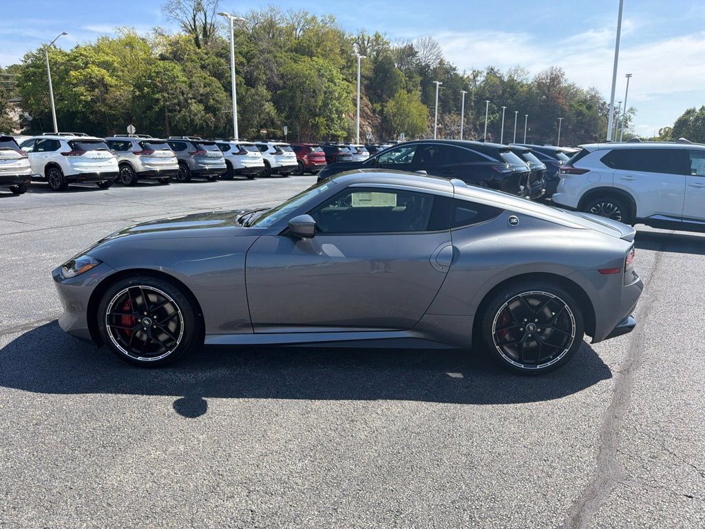 New 2027 Nissan Z Performance RWD image 4