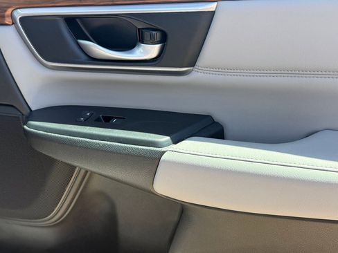 Certified 2020 Honda CR-V Touring image 27