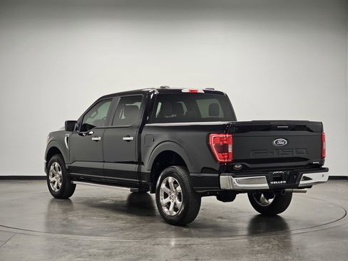 Used 2023 Ford F150 XLT w/ XTR Package image 6