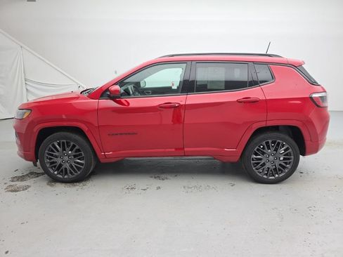 Used 2022 Jeep Compass Limited AWD/4WD image 5