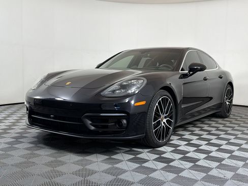 Used 2022 Porsche Panamera 4 Platinum Edition AWD/4WD image 1