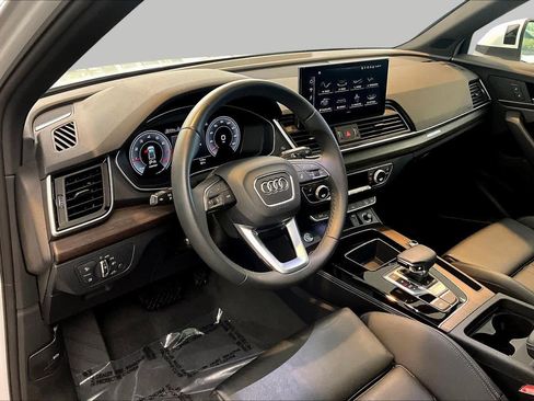 Used 2023 Audi Q5 2.0T Premium Plus w/ Premium Plus Package AWD/4WD image 18