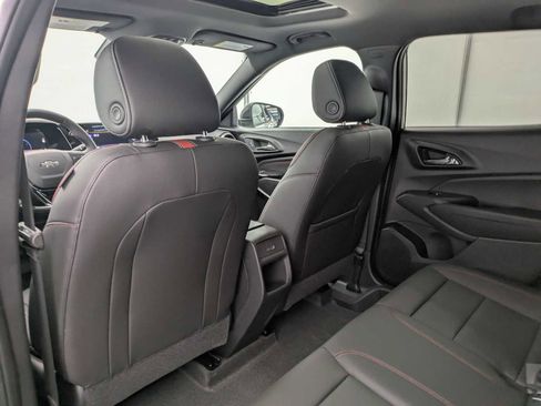 New 2026 Chevrolet Trax RS w/ Sunroof Package FWD image 19