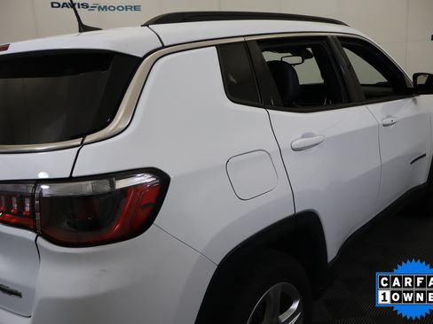 Used 2024 Jeep Compass Latitude AWD/4WD image 7