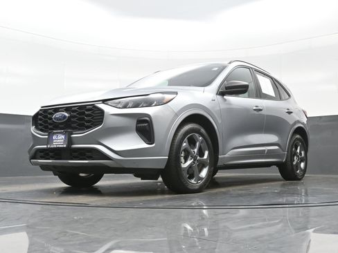 Used 2023 Ford Escape ST-Line image 27