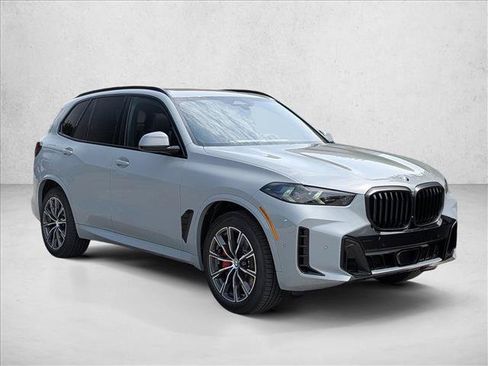 New 2026 BMW X5 xDrive40i w/ M Sport Package AWD/4WD image 7