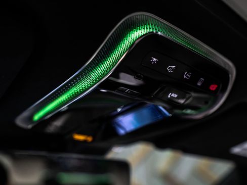 Used 2025 Mercedes-Benz S 63 AMG S w/ Rear Seat Package image 19