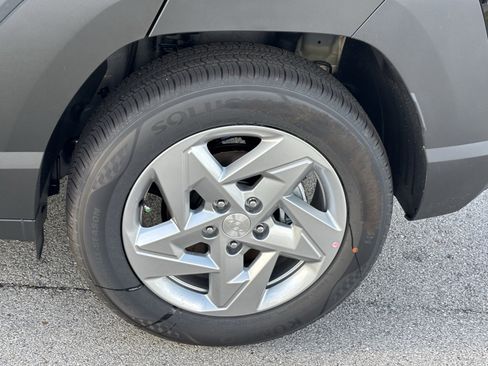 New 2026 Hyundai Kona SE image 9