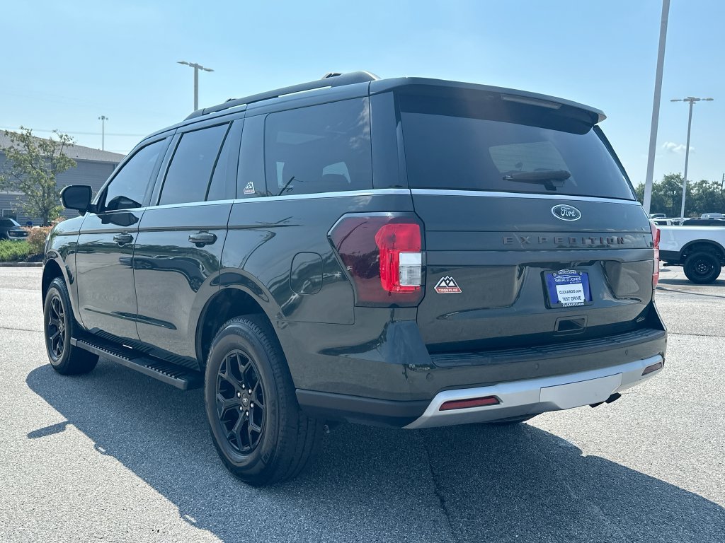Used 2022 Ford Expedition Timberline AWD/4WD image 6