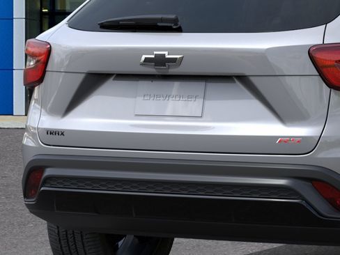New 2026 Chevrolet Trax RS w/ Sunroof Package image 14