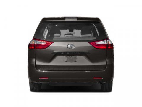 Used 2020 Toyota Sienna XLE w/ XLE Navigation Package AWD/4WD image 8