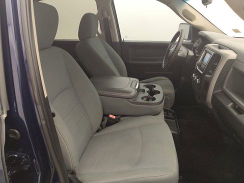 Used 2014 RAM 1500 Express RWD image 21