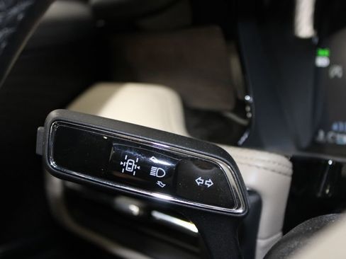 Used 2026 Lincoln Corsair Reserve image 24