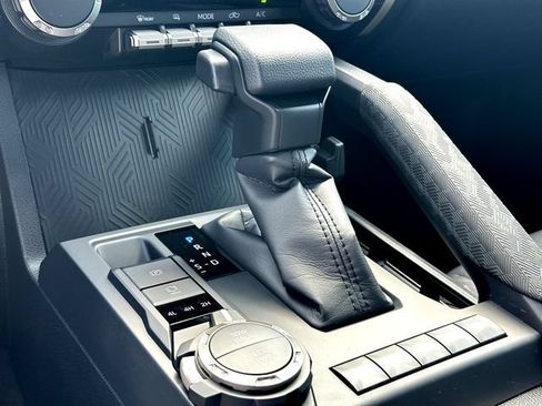 New 2026 Toyota Tacoma SR5 AWD/4WD image 14