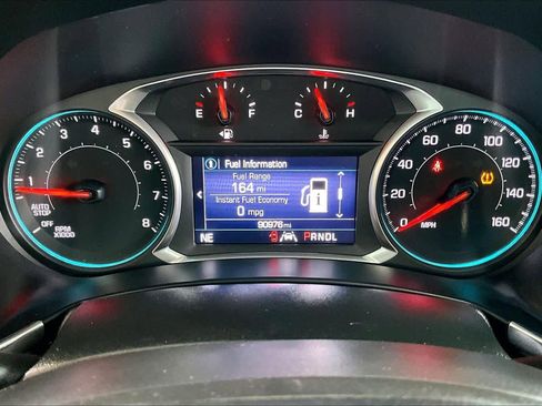 Used 2021 Chevrolet Equinox LT image 24