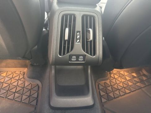 Used 2025 BMW X1 xDrive28i w/ Premium Package image 23