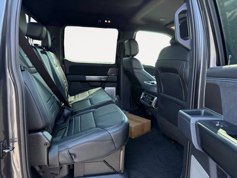 New 2026 Ford F250 Platinum AWD/4WD image 18
