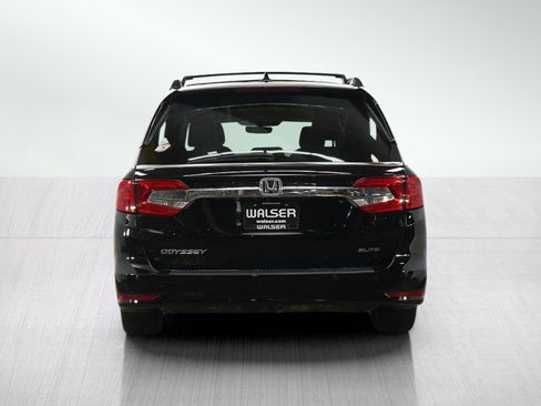 Used 2019 Honda Odyssey Elite image 4