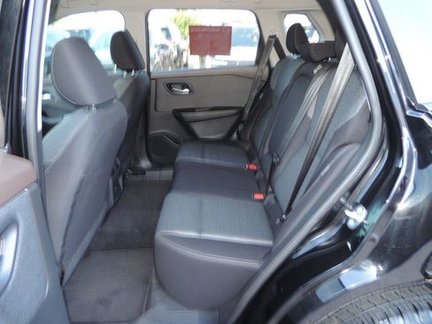 Used 2023 Nissan Rogue SV FWD image 20