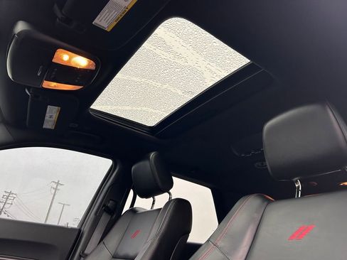 Certified 2022 Dodge Durango R/T w/ Tow 'N Go Package image 25