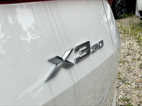 New 2025 BMW X3 xDrive30i w/ Premium Package image 12