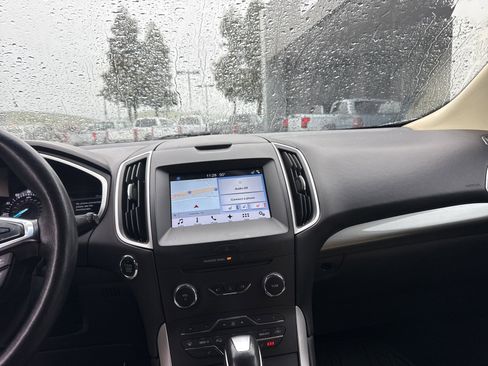 Used 2016 Ford Edge SEL w/ Equipment Group 201A image 18