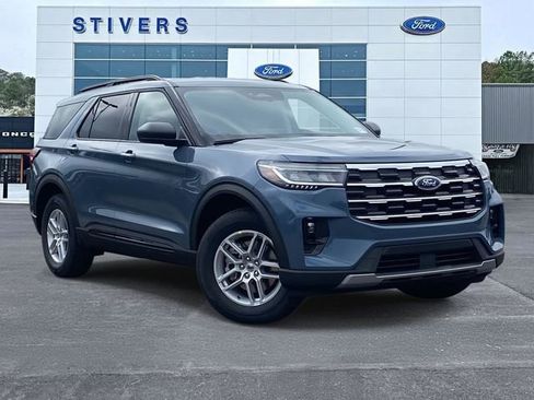 New 2026 Ford Explorer Active w/ Active Comfort Package RWD image 1