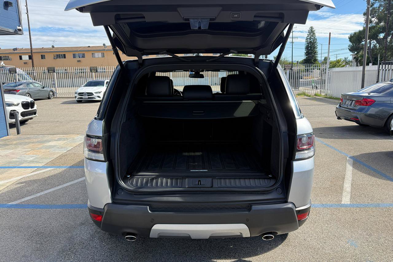 Used 2016 Land Rover Range Rover Sport HSE AWD/4WD image 8