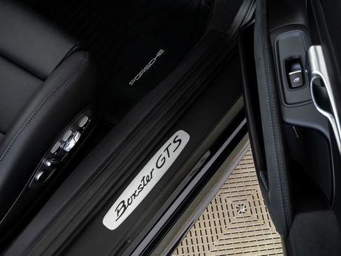 Used 2024 Porsche 718 Boxster GTS image 20