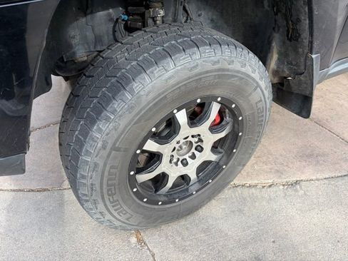 Used 2007 Jeep Grand Cherokee Limited w/ Trailer Tow Group IV image 9