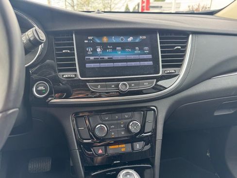 Used 2020 Buick Encore Preferred w/ Safety Package image 14