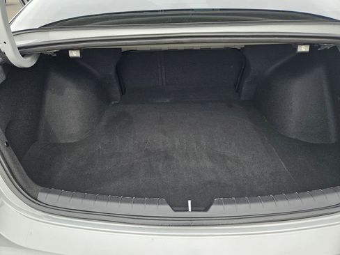 Used 2024 Kia K5 GT w/ GT1 Package image 28