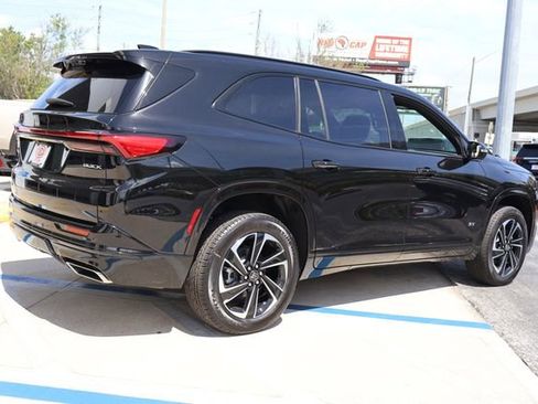 New 2026 Buick Enclave Sport Touring w/ Power Package FWD image 8