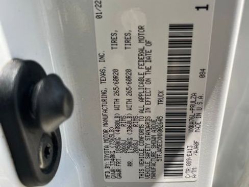Used 2022 Toyota Tundra Limited AWD/4WD image 12