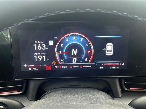 Used 2024 Hyundai Elantra N image 25