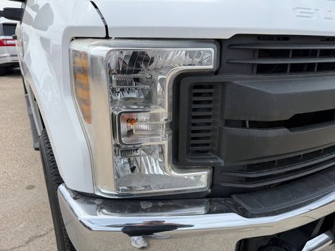 Used 2019 Ford F250 XL w/ Power Equipment Group image 13