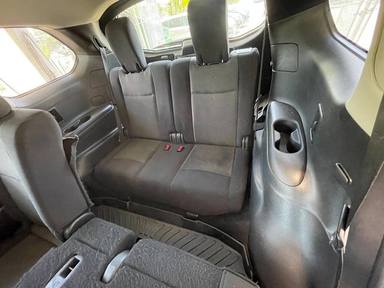 Used 2017 Nissan Pathfinder SV w/ Cargo Package FWD image 3