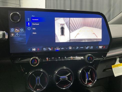 Used 2025 Chevrolet Blazer EV RS image 25