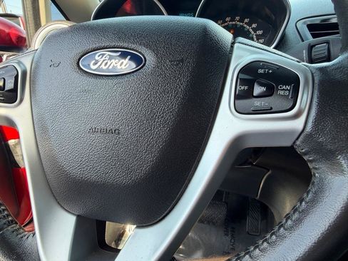 Used 2014 Ford Fiesta SE w/ Equipment Group 201A FWD image 26