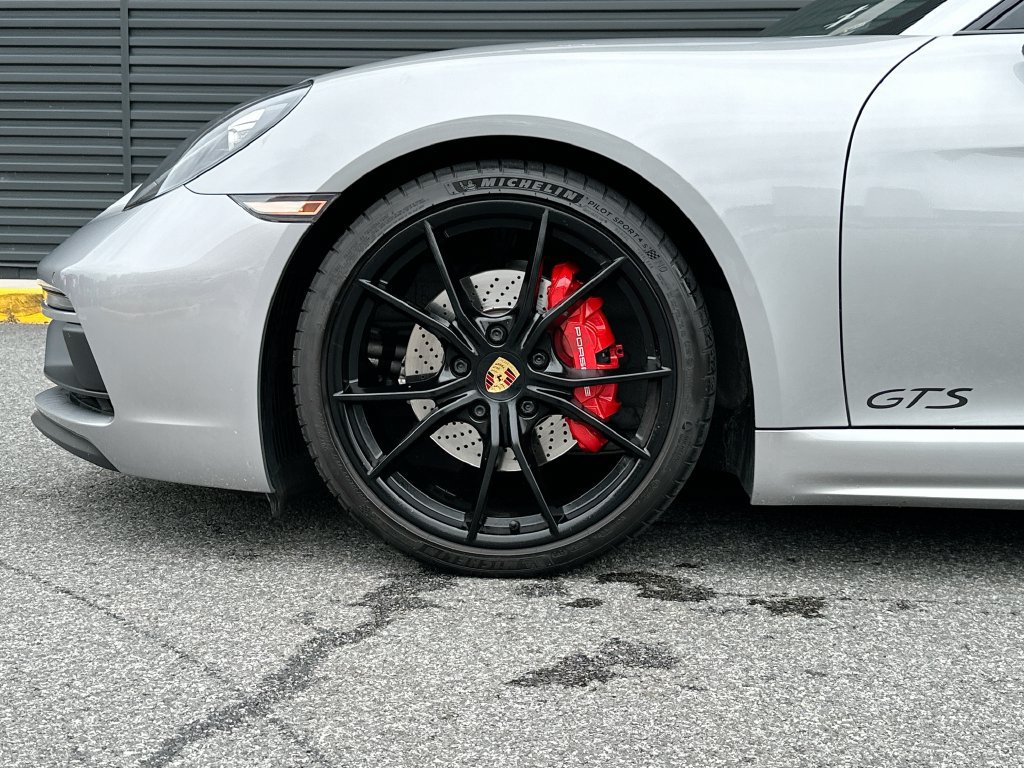 Used 2018 Porsche 718 Cayman S RWD image 28