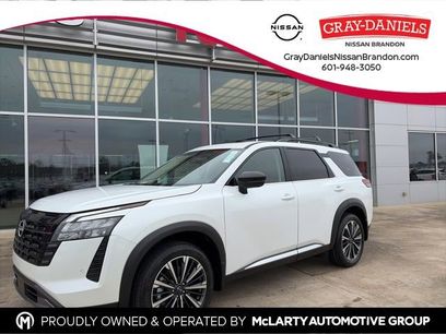 New 2026 Nissan Pathfinder Platinum