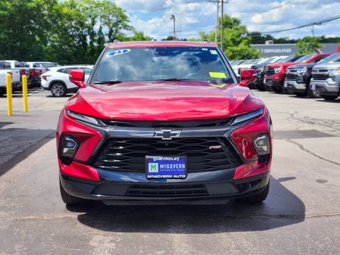 Used 2023 Chevrolet Blazer RS w/ Driver Confidence II Package AWD/4WD image 8