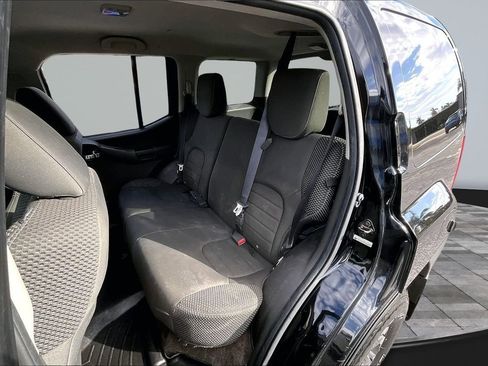 Used 2015 Nissan Xterra PRO-4X w/ Nevada Tow Package image 22