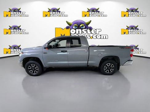 Used 2018 Toyota Tundra SR5 image 7