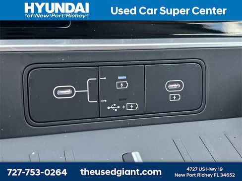 New 2025 Hyundai Santa Fe SE image 31